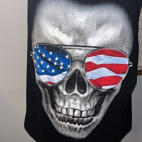 Faded Glory Men's Skull Tank Top XL. Like new condition - Picture 2 of 5